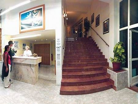 Aparthotel Catalina Sant Antoni de Portmany İç mekan fotoğraf