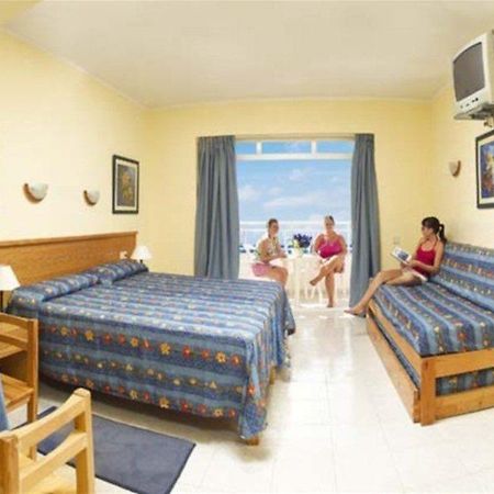Aparthotel Catalina Sant Antoni de Portmany Dış mekan fotoğraf